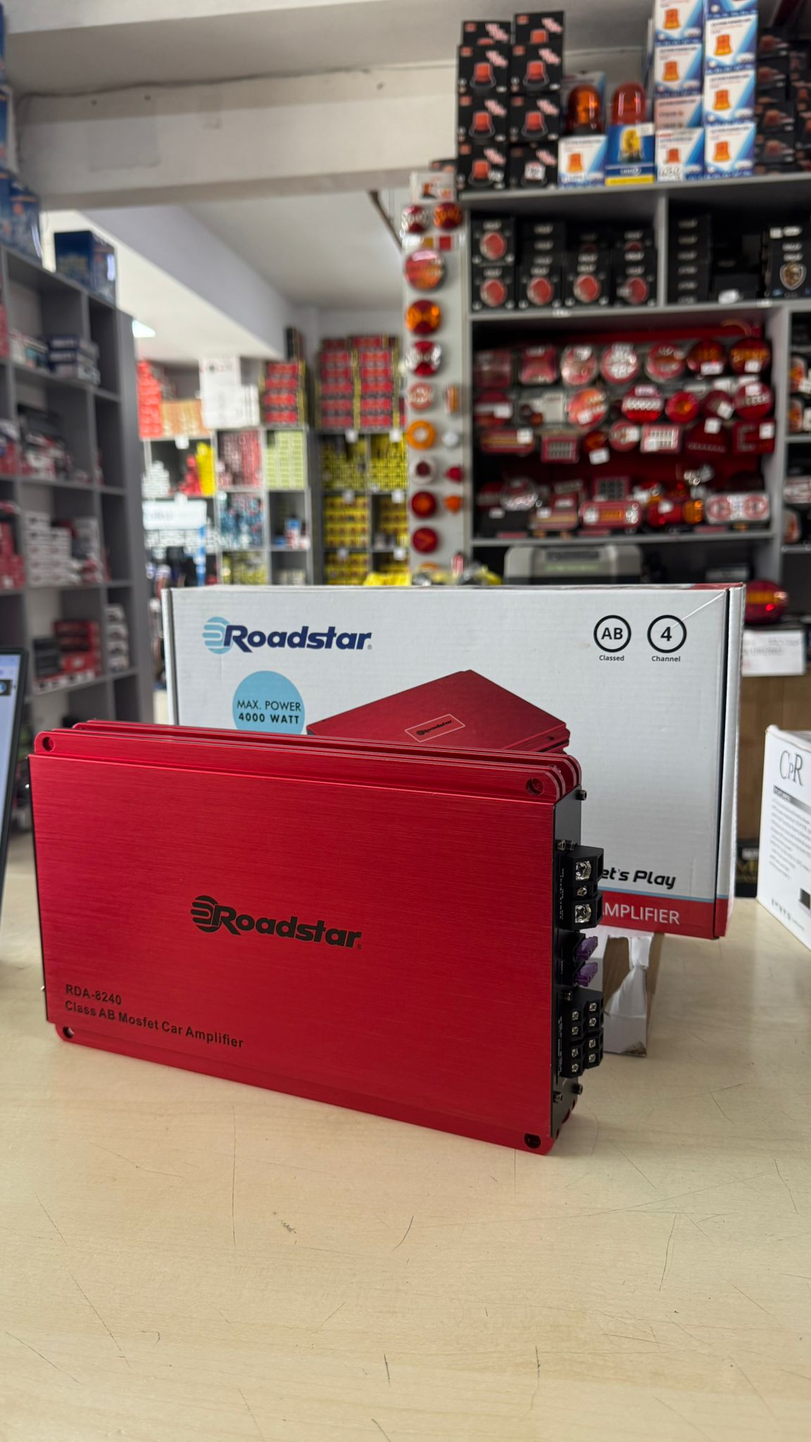 Amfi Roadstar 4X80