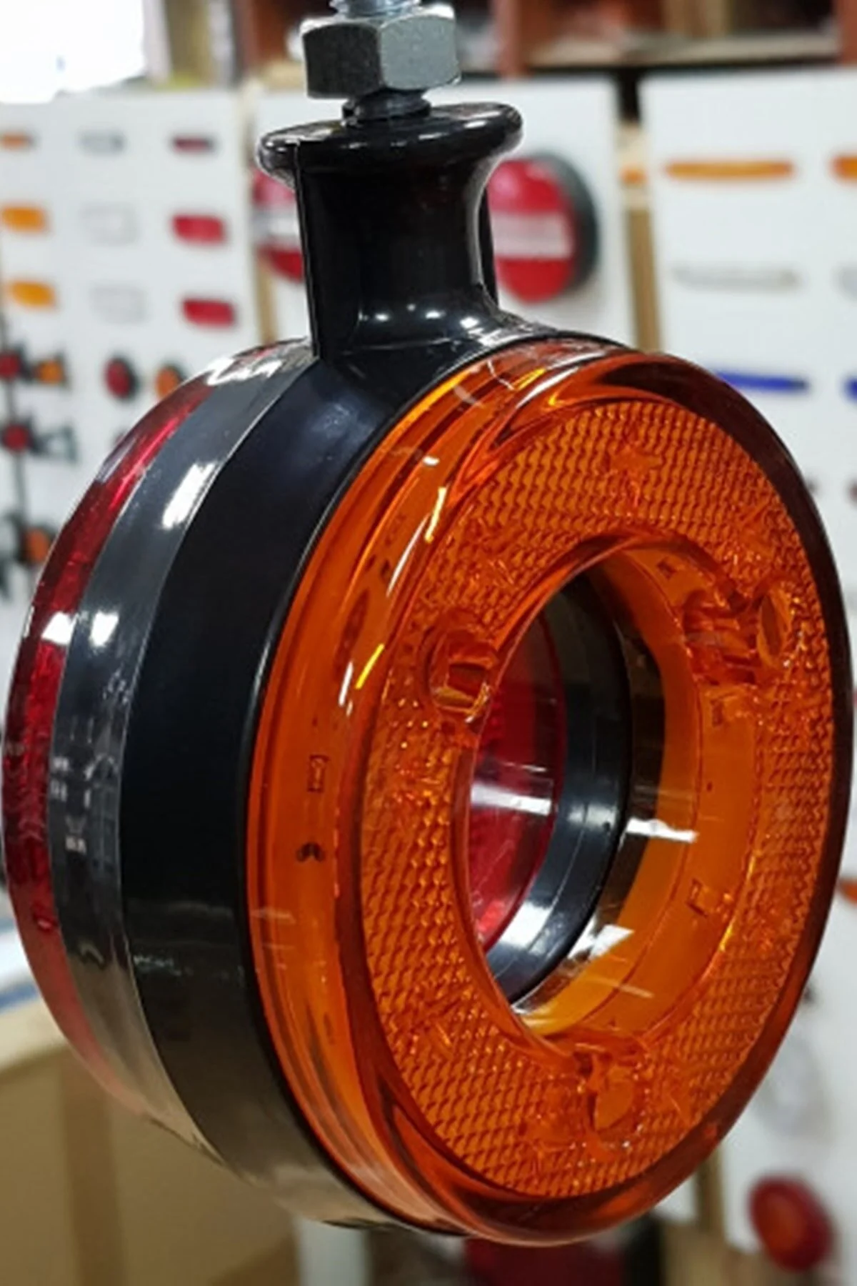 Sedef Ayna Altı Küpe Lamba 12-24 Volt Sarı Kırmızı 2 Adet - 1